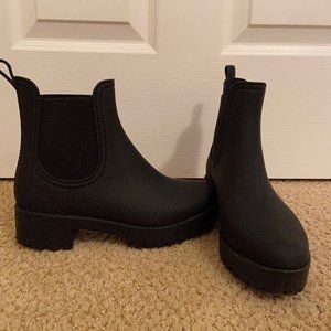 Jeffrey Campbell Black Booties Size 6